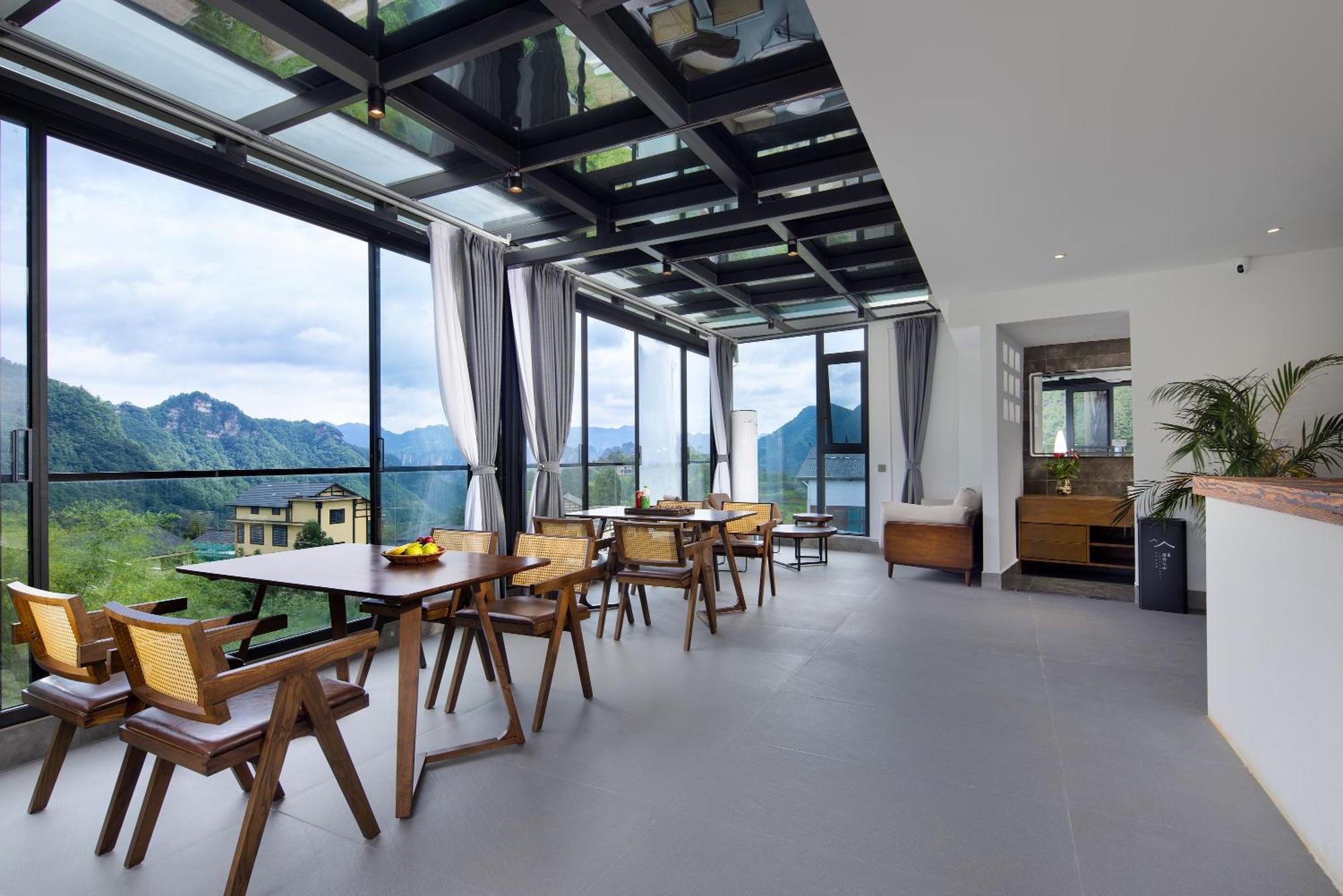 Hilltop House Resort Zhangjiajie Exterior photo