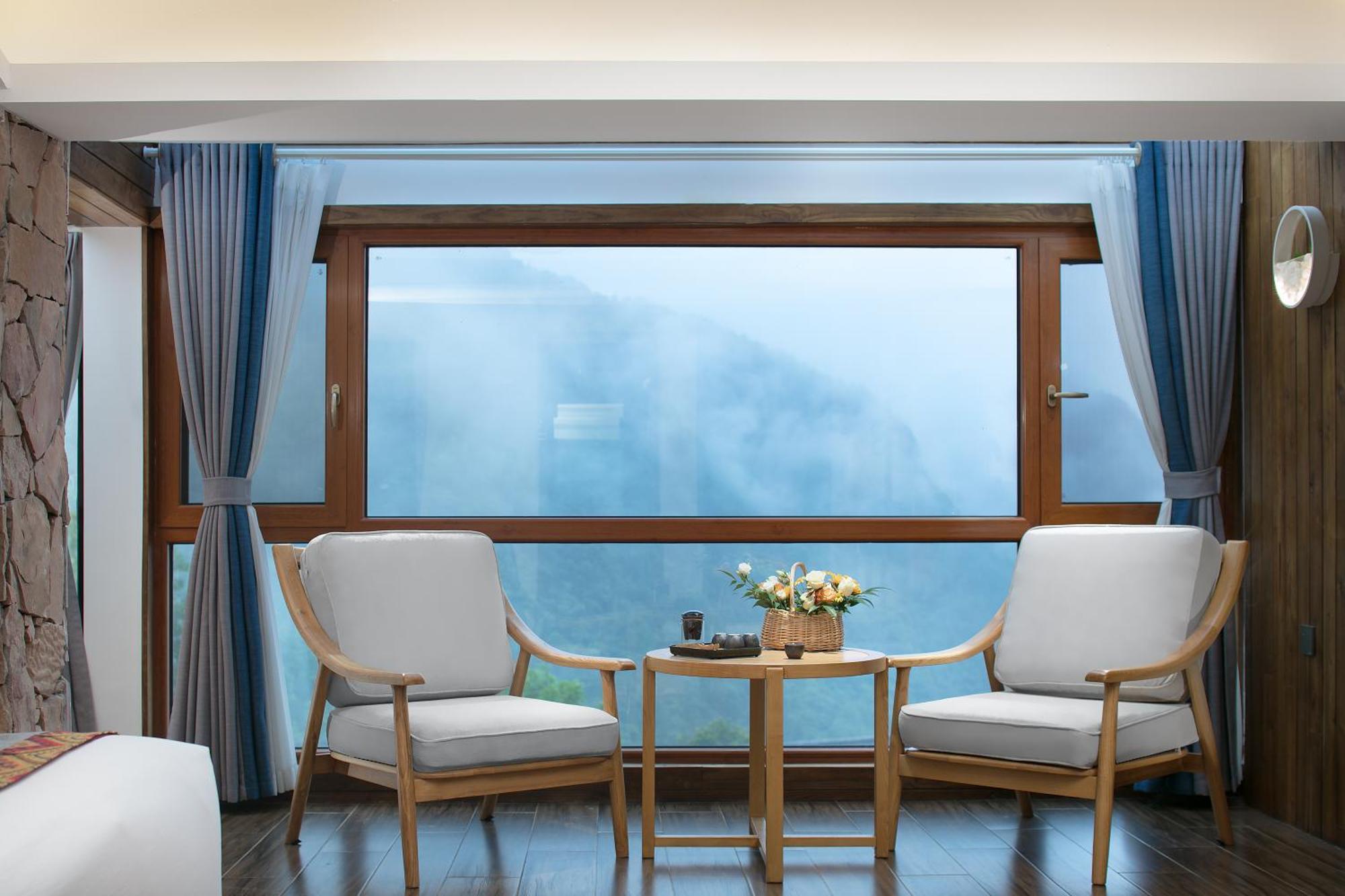 Hilltop House Resort Zhangjiajie Exterior photo